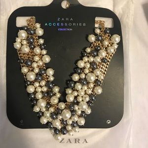 Zara pearl necklace